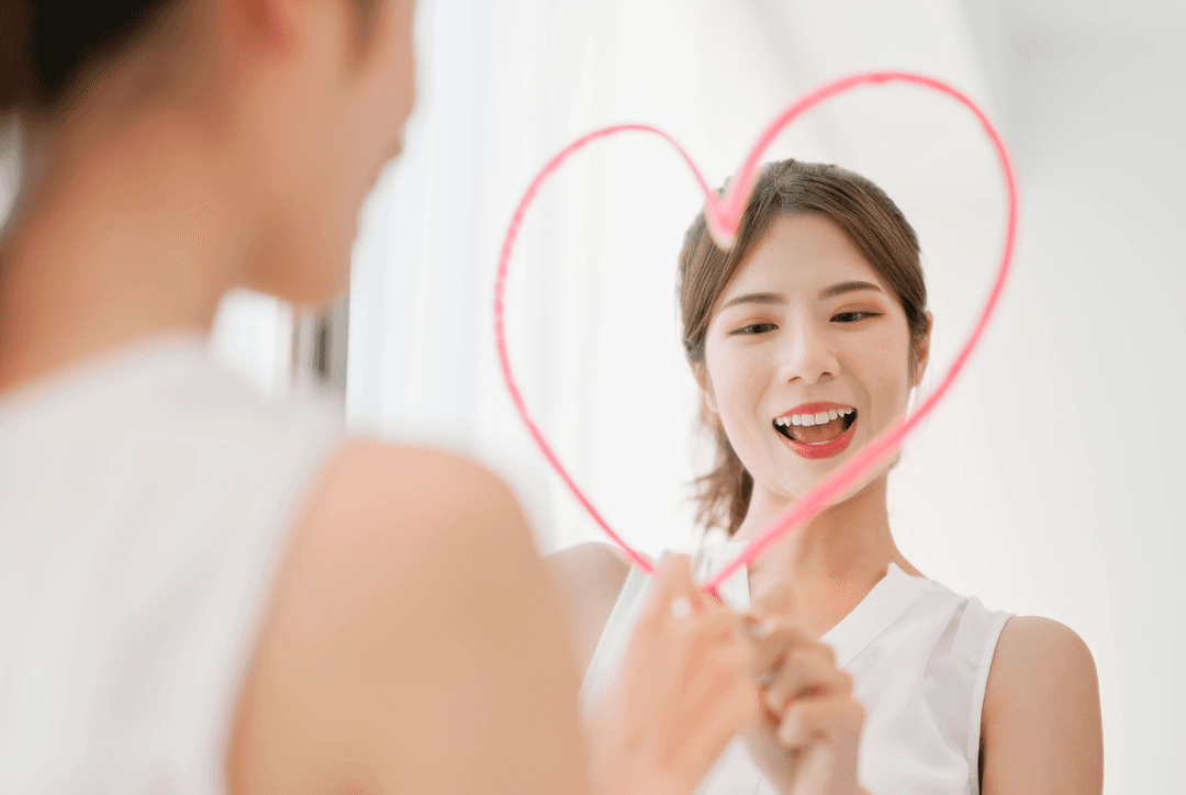 How to Reframe Negative Self-Talk and Be More Positive Thumbnail