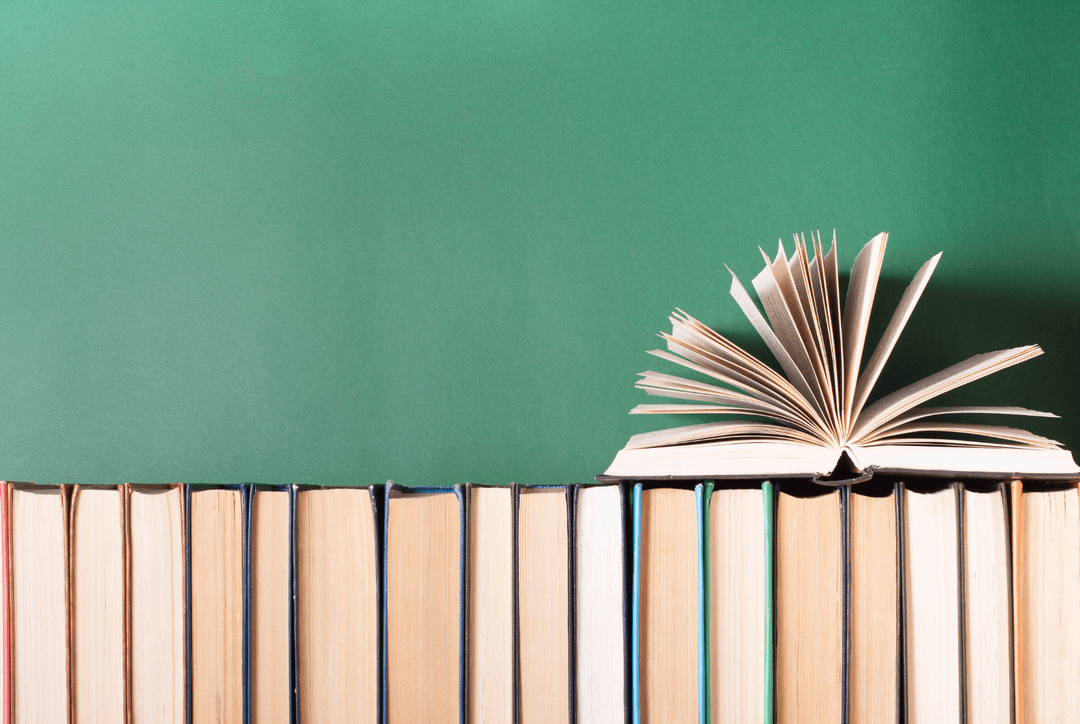 How to Write a Book Blurb: Tips to Entice Readers Thumbnail