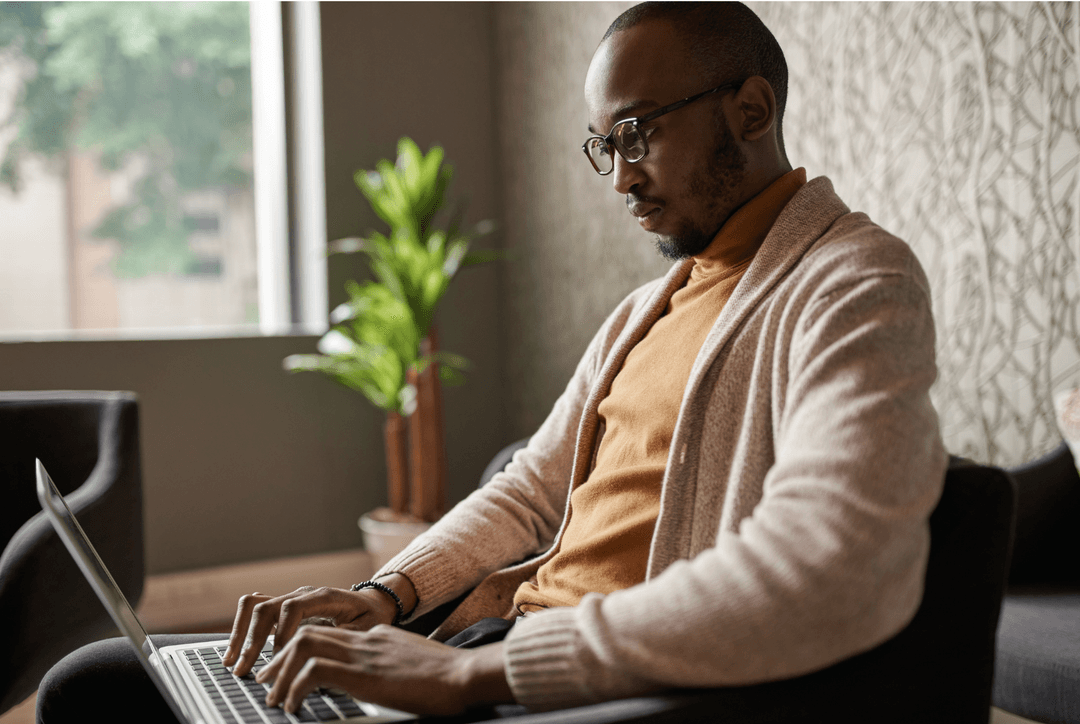 11 Best Writing Podcasts for Writers, Authors and Storytellers Thumbnail