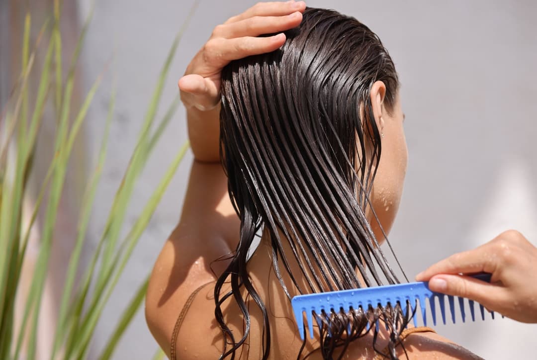 A Comprehensive Guide to Ayurvedic Hair Care Thumbnail