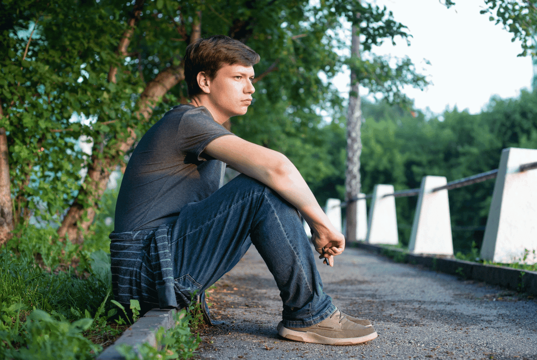 Dismissive Avoidant Attachment Style: Traits, Relationships & How to Heal Thumbnail