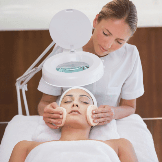 Clean Beauty Skincare Practitioner Thumbnail