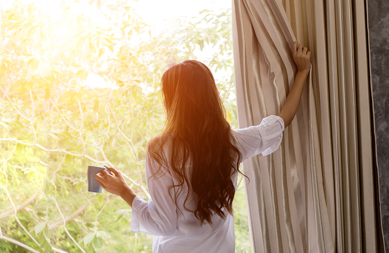 How to Wake up Early and the Benefits of Doing So