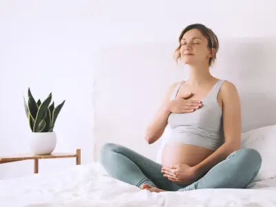 How Aromatherapy Can Ease Labour: The Best Essential Oils for Your Birthing Experience