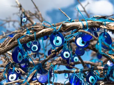 10 Superstitions From Different Countries & Cultures