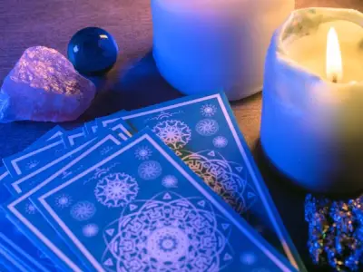 Exploring Tarot Symbols and Their Meanings