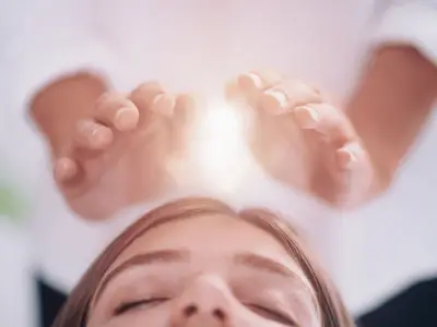 UK Reiki Practitioner Salary: What You Can Earn as a Reiki Healer