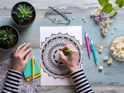 Colour Me Calm – The Benefits of Adult Colouring Books