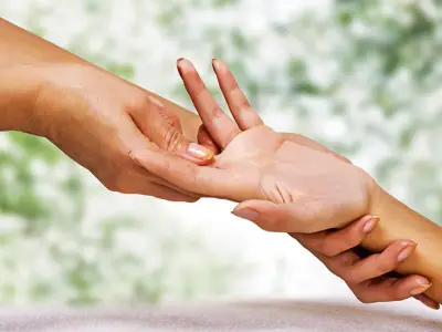 Try Your Hand at Hand Reflexology