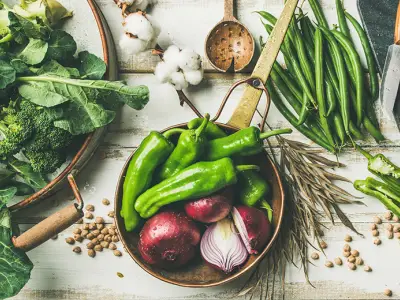 Plant-Powered Keto: Exploring the Benefits of a Vegan Ketogenic Diet