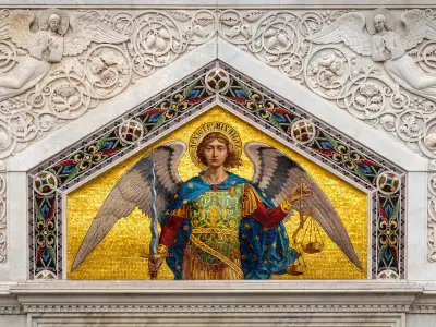 Archangel Michael: Signs, History & Prayers for Protection