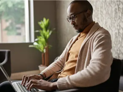 11 Best Writing Podcasts for Writers, Authors and Storytellers