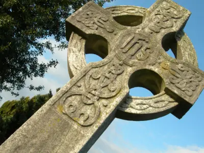 20 Celtic Mythology Symbols and Druid Meanings