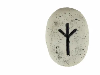 Algiz Rune Meaning: Symbolism, Protection & How to Use It