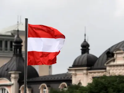 Flag of Austria: History, Meaning & Symbolism