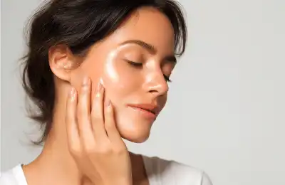 Image of glowing skin.