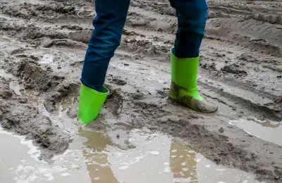 An image of someone stuck in the mud.
