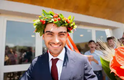 man wearing lauren wreath