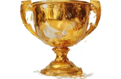 Queen of Cups Imagery & Symbolism