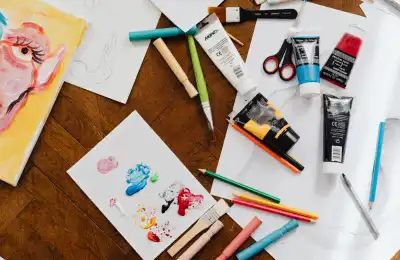 Image of art supplies.
