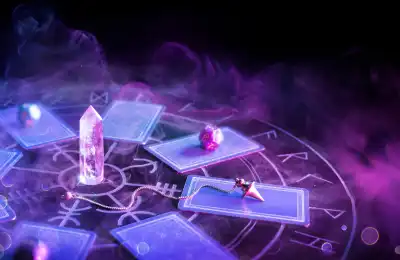 Crystals and Tarot Course