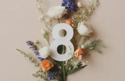 number 8 and flowers