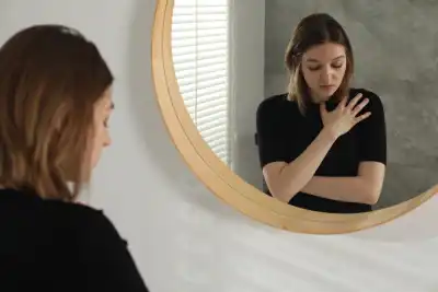 Symptom of a blocked throat chakra
