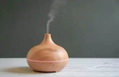 How to Use 100% Pure Lavender Essential Oil Safely