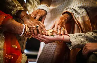 9 Indian Wedding Customs