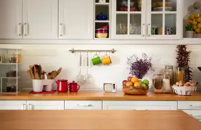 Image of a kitchen.