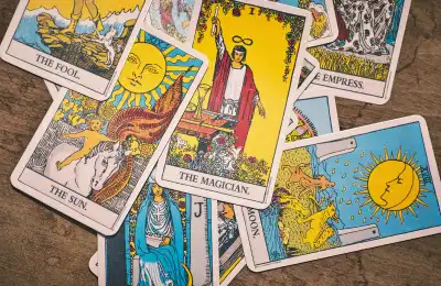 Image of a tarot card including the magician.
