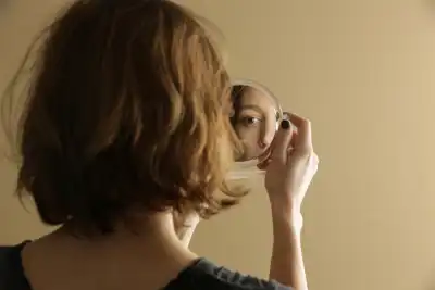 Self reflection