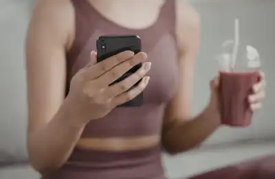 healthy woman holding smoothie