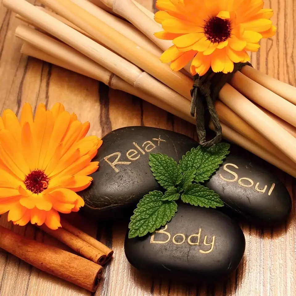 Hot Stone Massage Course Online & Accredited Training