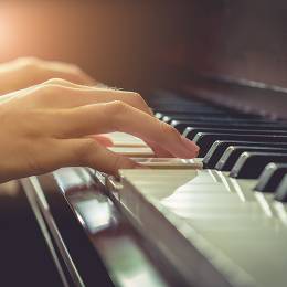 Piano for Beginners Diploma Course