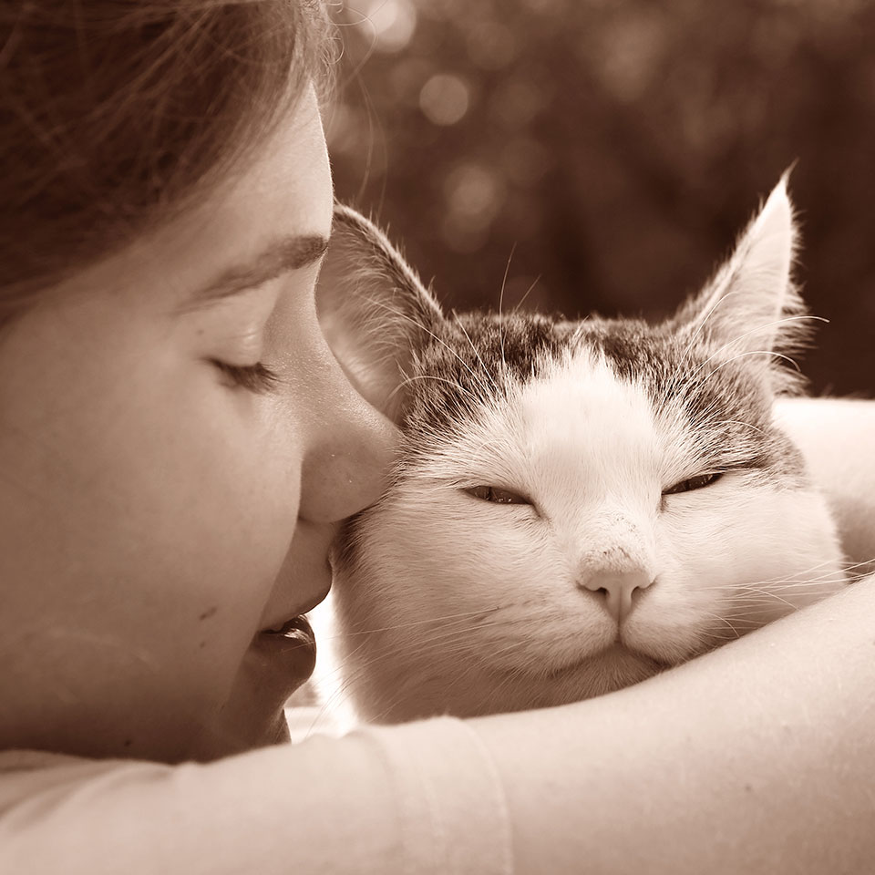 A woman and her cat