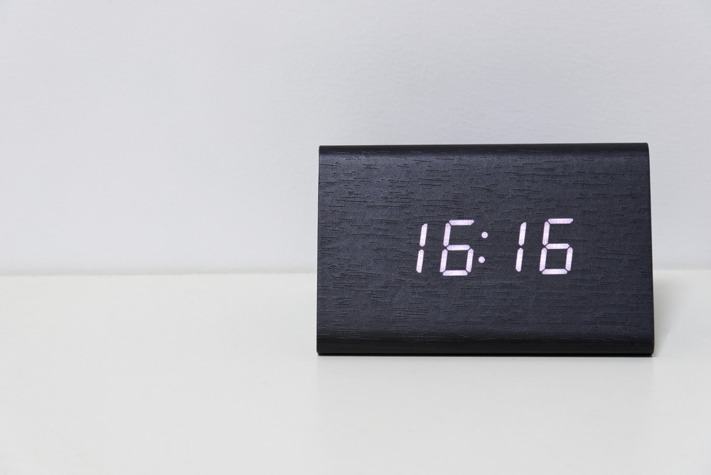 16:16 showing on a digital clock