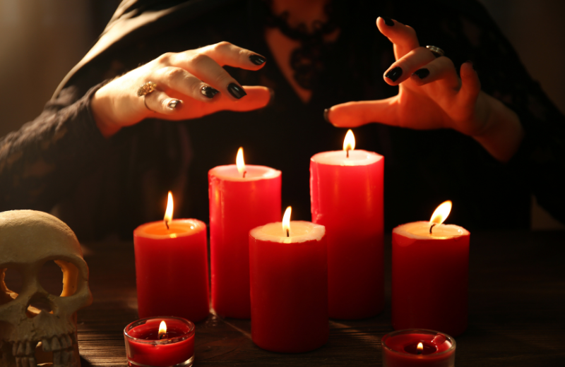 red spellcasting candles