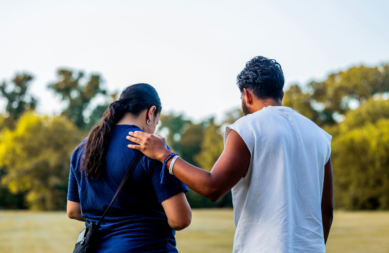 Image of a couple having a reassuring conversation.