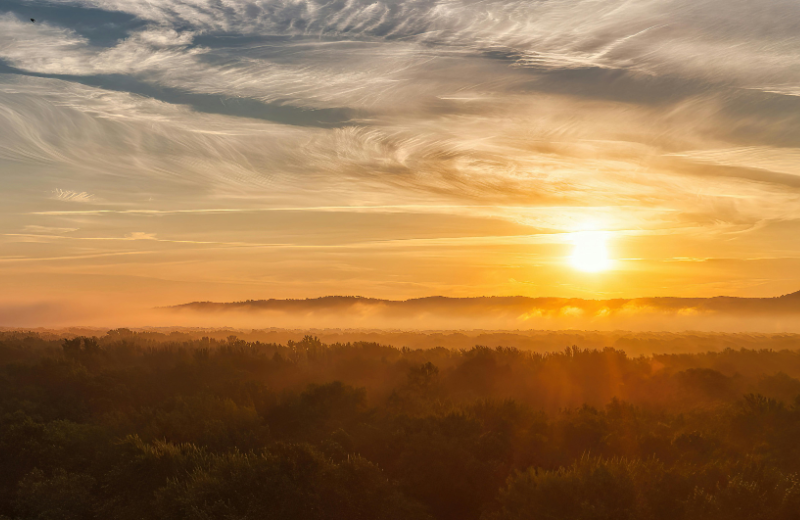 Afbeelding van een zonsondergang.