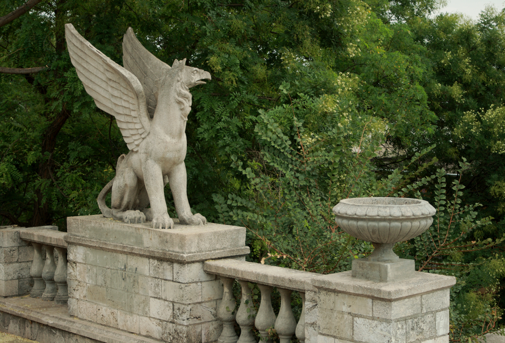 Statue of The Griffin