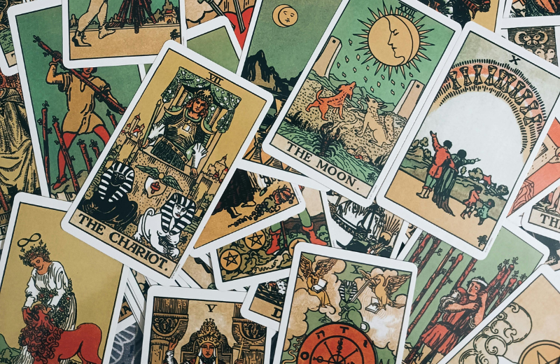 Image of tarot cards.