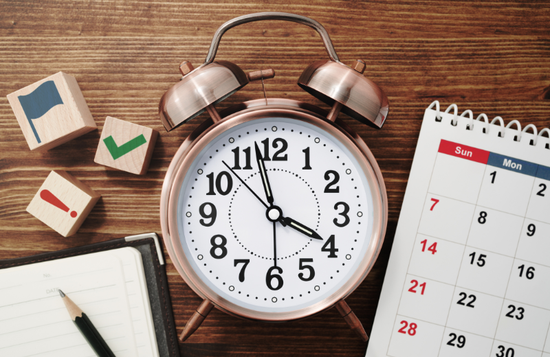 clock and calendar schedule