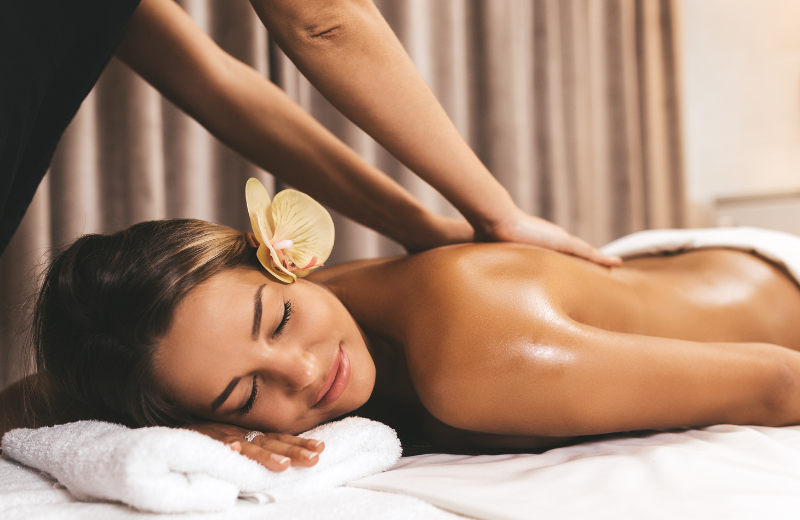 Effleurage Massage Techniques in Detail