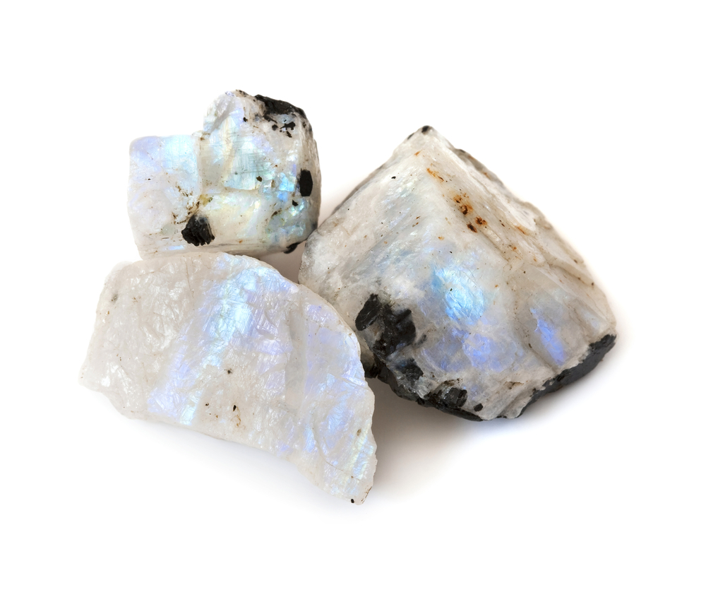 3 pieces of moonstone