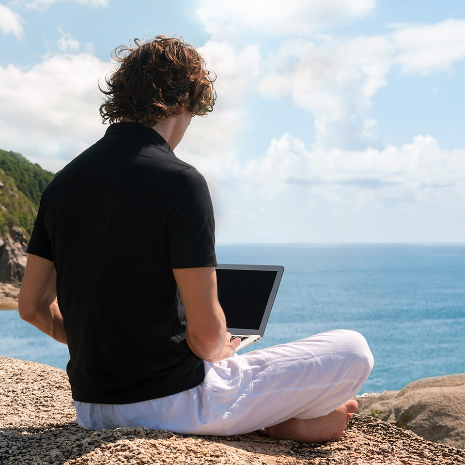 Travel Blogging Diploma Course